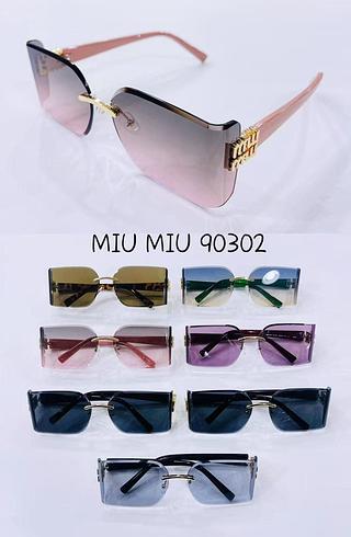 Óculos Miu Miu 90302