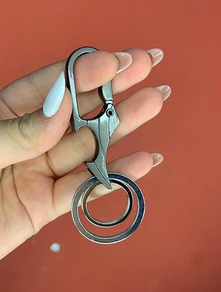 Chaveiro abridor cinza